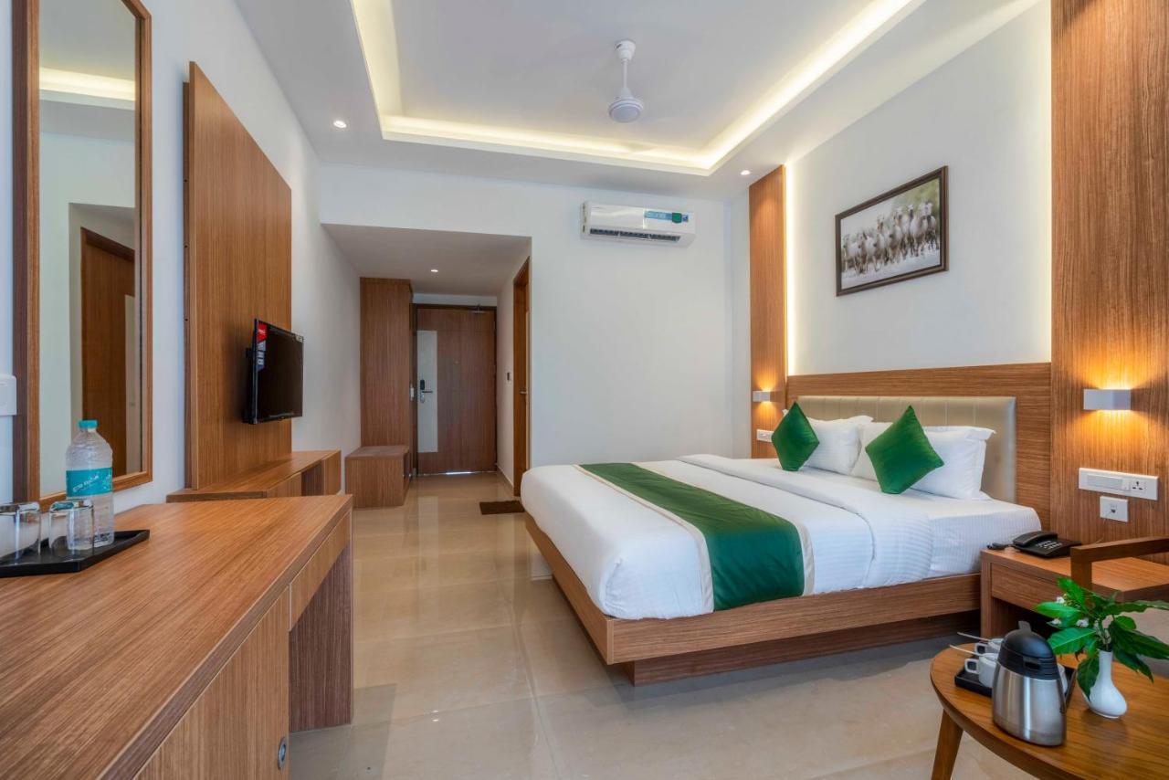 Hotel Panoramic Kochi Εξωτερικό φωτογραφία