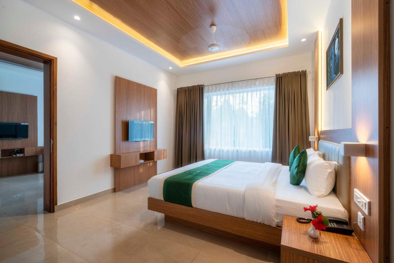 Hotel Panoramic Kochi Εξωτερικό φωτογραφία